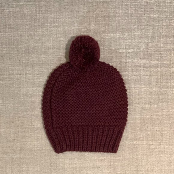 Gap Beanie - NWOT - Picture 2 of 3